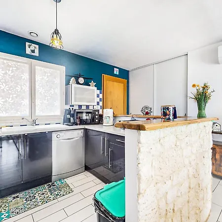 Feriehus 1 Bedroom Amazing In Terrasson