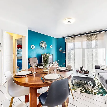 1 Bedroom Amazing In Feriehus Terrasson